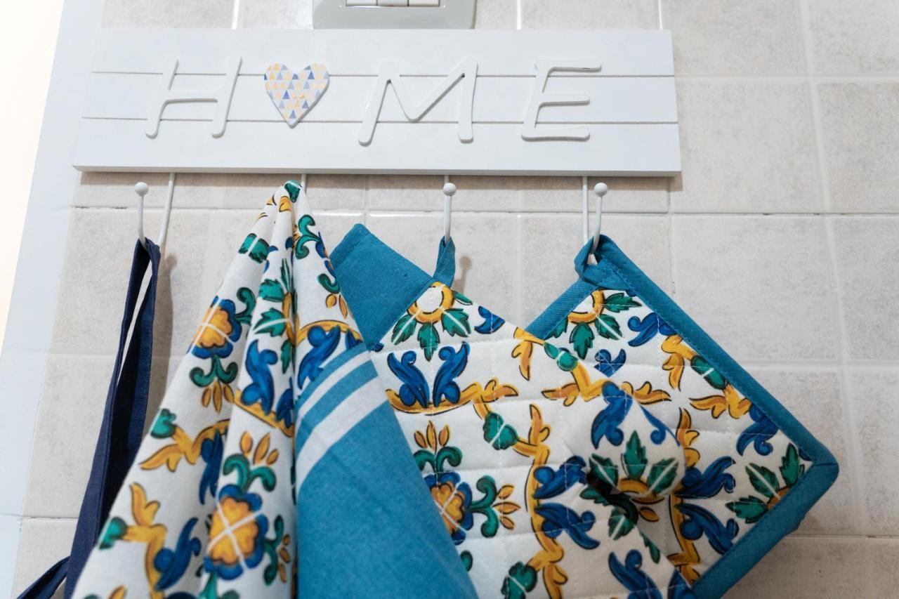 Antico Cortile Siciliano Apartman Catania Kültér fotó